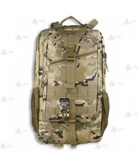Mochila táctica Camo conector Usb (38 litros)