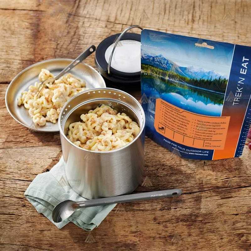 Fideos con queso y cebolla frita de Trek'n Eat PS1000+