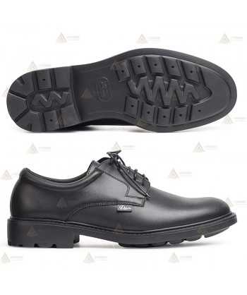 Zapato de piel con cordones para uniformidad