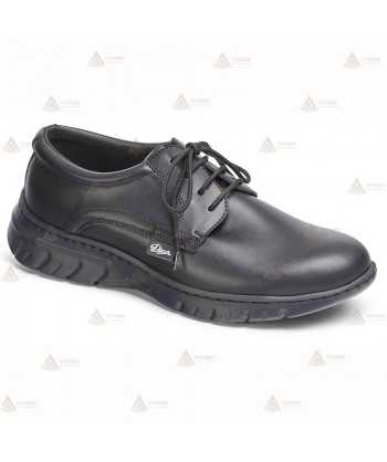 Zapato de piel con cordones para uniformidad