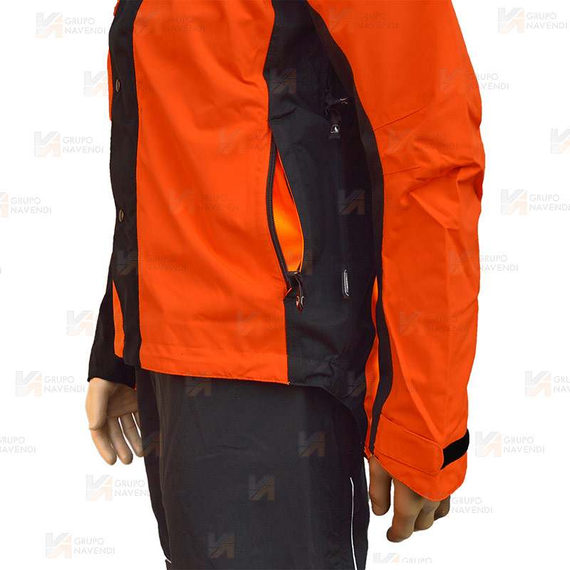 Chubasquero técnico para caza, escalada, montaña y rescate