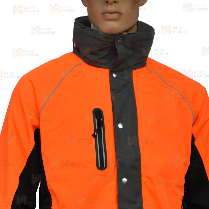 Chubasquero técnico para caza, escalada, montaña y rescate