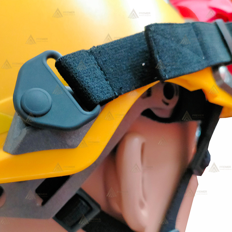 Casco homologado para bomberos forestales y rescate